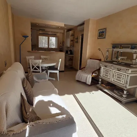Climatise Centre-ville, Vue - 4 Pers. - Fr-1-780-99